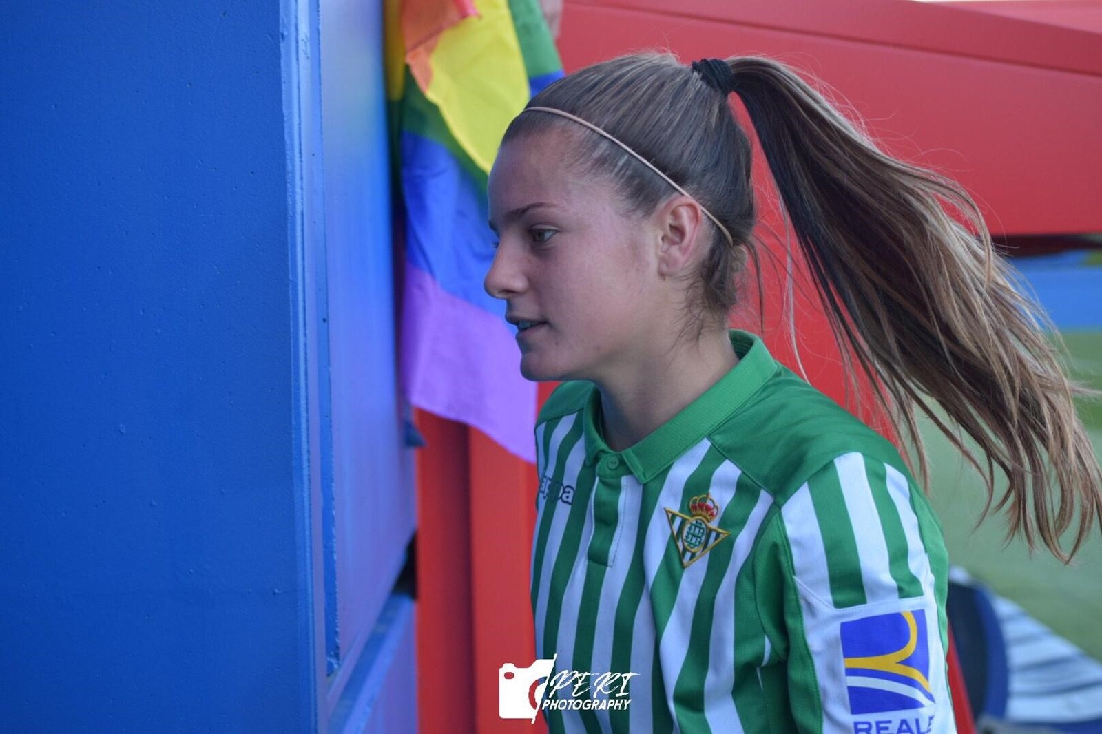 Rosa Otermin, jugadora del Real Betis Balompie en un partido de Primera Iberdrola